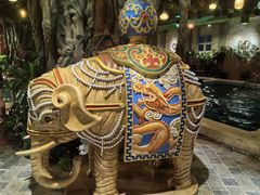 -泉城欧乐堡戏水湾艺术养生温泉