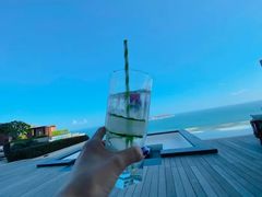 -瑰丽酒店·海吧·天际下午茶·现场DJ·天台酒吧