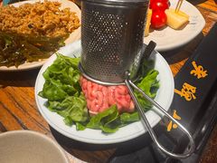 -老牌坊云南鱼豆花火锅(爱建店)