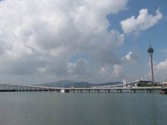 -嘉乐庇总督大桥