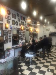 -MARTIN'S BARBER SHOP男士理发馆