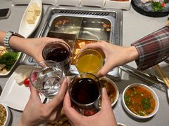 -海底捞火锅(高新万达店)
