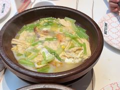 -阿瓦山寨·湘菜现炒·剁椒鱼头王(咸阳总店)