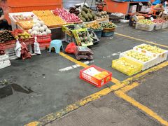 -三亚新鸿港水果一级批发市场