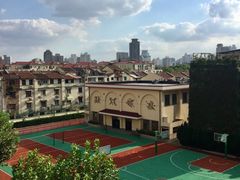 -上海市位育初级中学