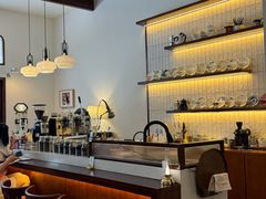 -Café Monson