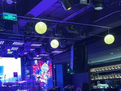 -星 Live House