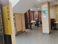 -麦当劳(乳山路店)
