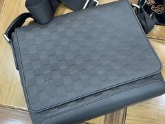 -梵轩奢侈品回收名表名包黄金