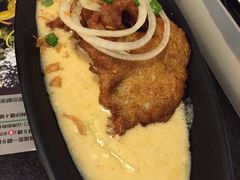 白咖喱猪扒饭-沙嗲王(加拿芬店)