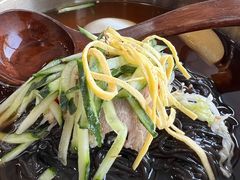 -服务大楼冷面(延大店)