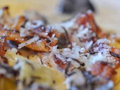 -ROAST coffee & eatery