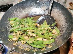 -费大厨辣椒炒肉(黄兴中心广场店)