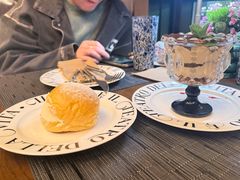 甜甜圈榛子巧克力-IL TEATRO 精品意大利餐厅