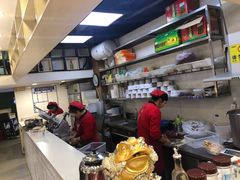 -百品聚旋转火锅(万德庄店)