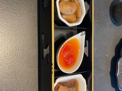 -铭牛烧肉·和牛海鲜自助(高新月牙湖店)