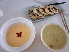 -鲸育宝宝月嫂(徐汇店)
