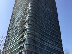 -白玉兰广场停车场