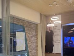 -维乐口腔(美维云门诊陆家嘴店)