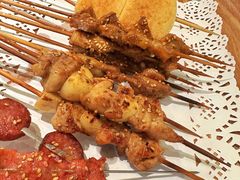 -聚串门儿·东北烧烤(信义坊店)