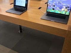 -Apple 零售店(Causeway Bay)