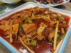 -钟记家菜(红专南路店)
