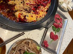 -周幺妹重庆老火锅(银泰城总店)