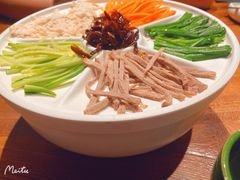 鸡丝凉米粉-云海肴·汽锅鸡·云南菜(美罗城店)