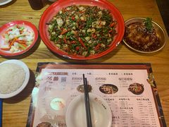 -兔槽江湖菜·重庆璧山兔(水围店)