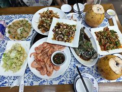 -范饭椰林川湘味海鲜·椰子鸡(三亚湾椰梦长廊店)
