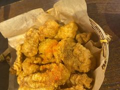 阿婆酥肉-爆炸头阿姨小四川正宗川味小吃(无任何分店)