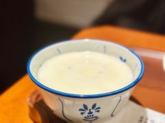 黑芝麻炖鲜奶-RUXU入续鸳鸯糖水铺(星寰店)