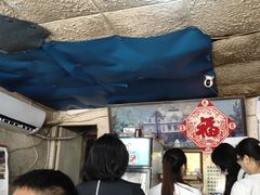 大堂-吴淞老街砂锅馄饨(北兴路店)