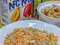 -崴海渔村(虹梅路店)