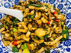 小笋炒酸菜-新新湘菜馆(新中街二条店)