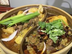 -沙胆彪炭炉牛杂煲(上海日月光广场店)