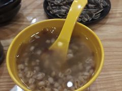 -蚝抵食·湛江生蚝(湾北路店)