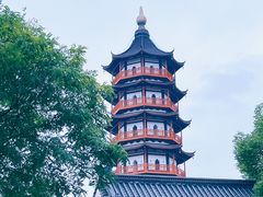 -绳金塔