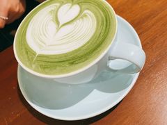 -Fridi Patisserie Cafe