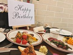 -Mark&Mars Restaurant