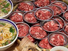 -云阿蛮云南生烫牛肉米线(奉贤路店)
