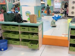 -孩子王童乐园(唐山万达广场店)