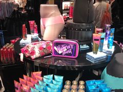 -Victoria's Secret(杭州湖滨银泰in77店)