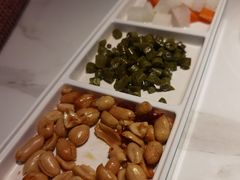 -荷塘秋月·本帮江浙菜(国权路店)