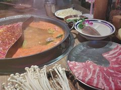 -巴卤社老火锅(财富店)
