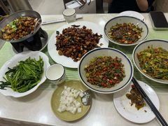 -新新湘菜馆(新中街二条店)