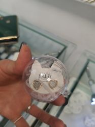 -AI艾耳·专业手工耳洞·穿孔美学馆