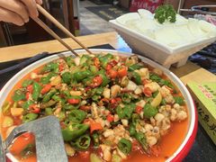 -谭公鱼头·鲜鱼火锅·小龙虾·江湖菜(秀沿路店)