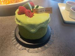 -白蘭BLANK(杭州湖滨银泰in77C区店)