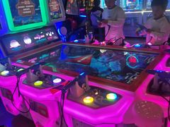 -奇奇乐园(上海仲盛世界商城店)
